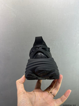 HOKA M Stinson 7