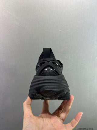 HOKA M Stinson 7