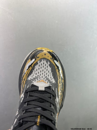 HOKA M Stinson 7