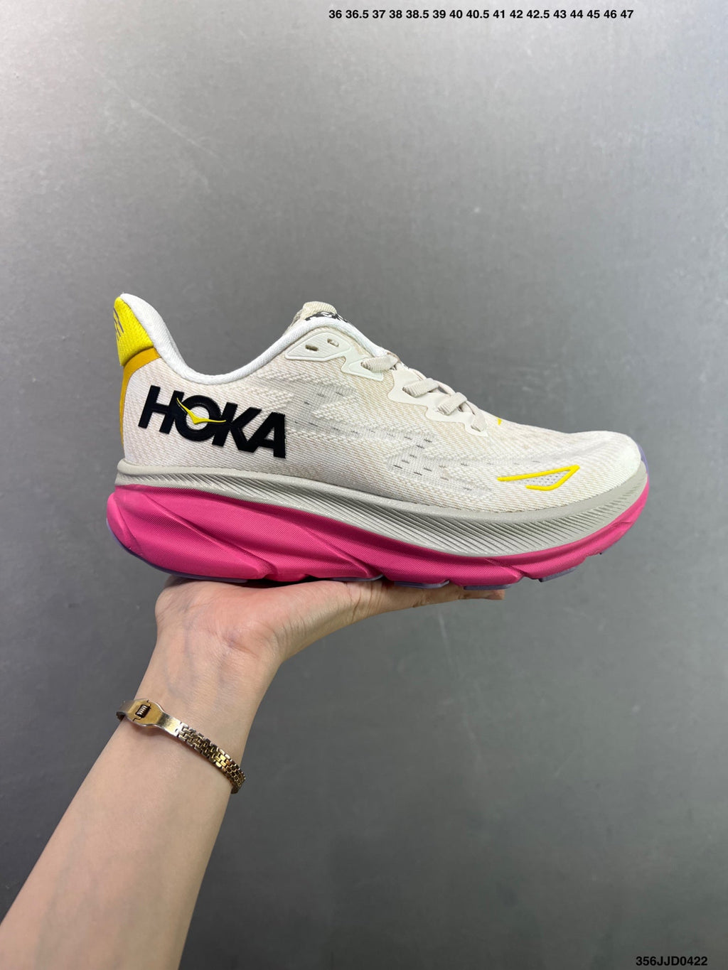 HOKA ONE ONE Clifton 9