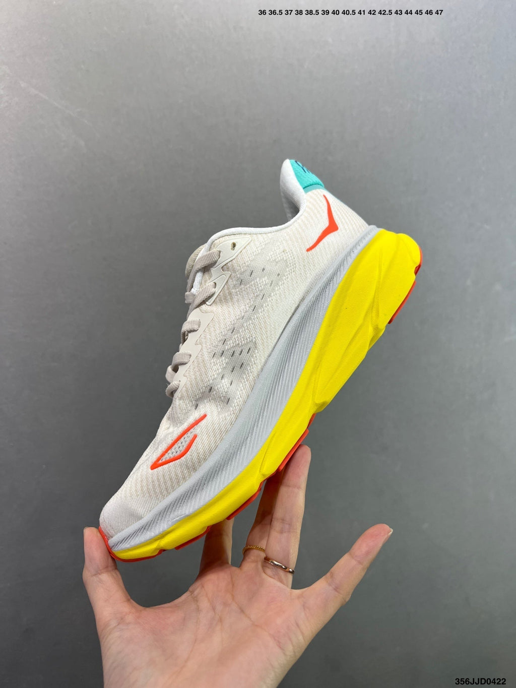 HOKA ONE ONE Clifton 9