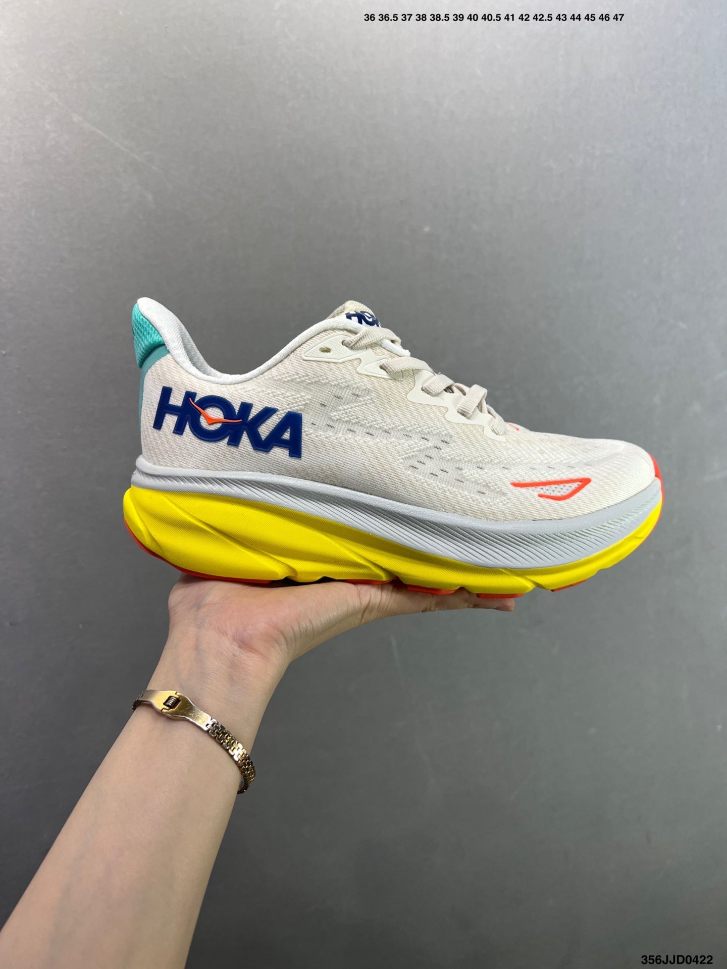 HOKA ONE ONE Clifton 9