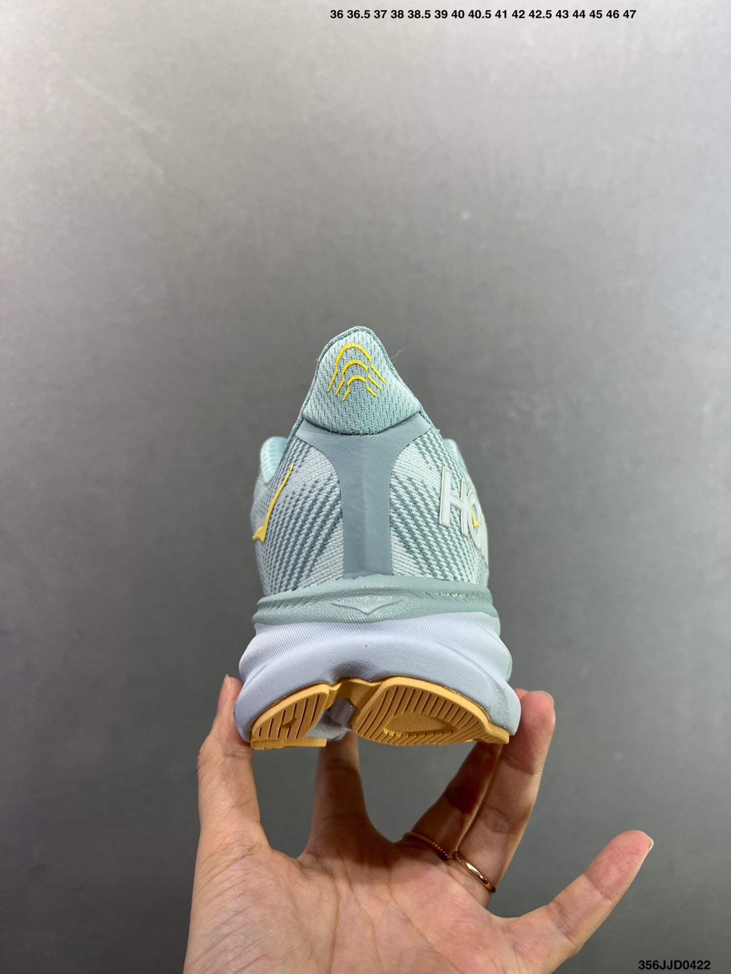 HOKA ONE ONE Clifton 9