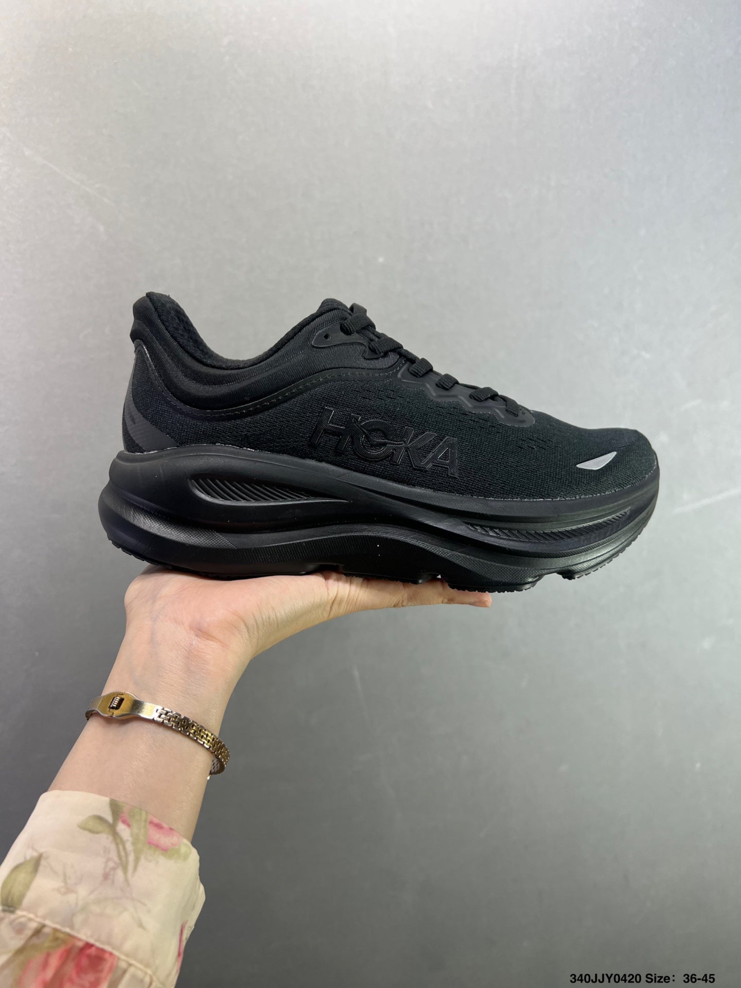 HOKA ONE ONE Bondi 9