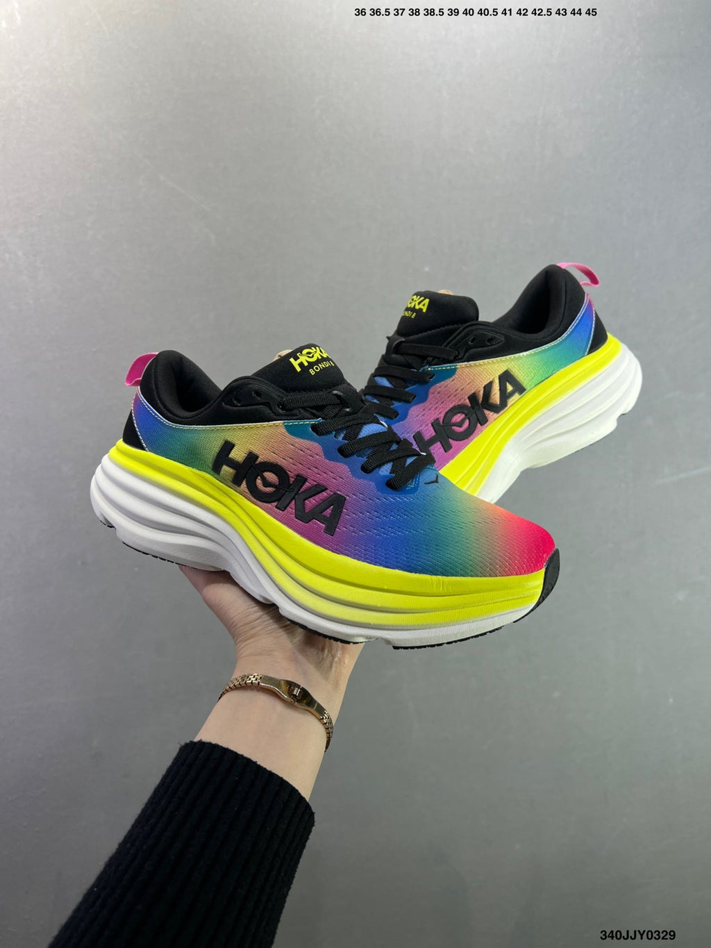 HOKA W BONDI 8