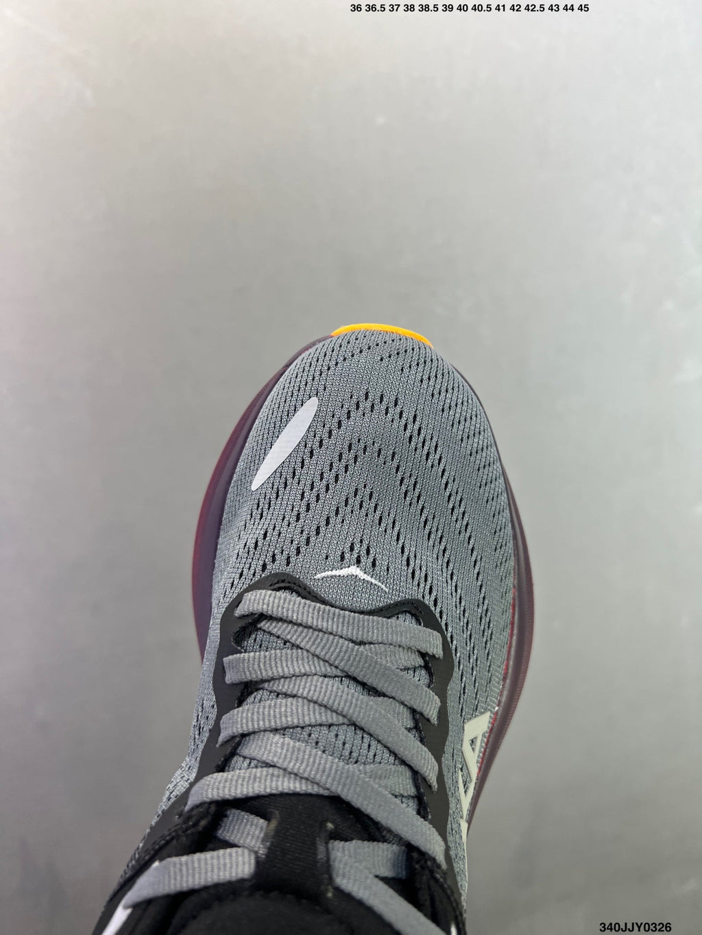 HOKA ONE ONE Bondi 8