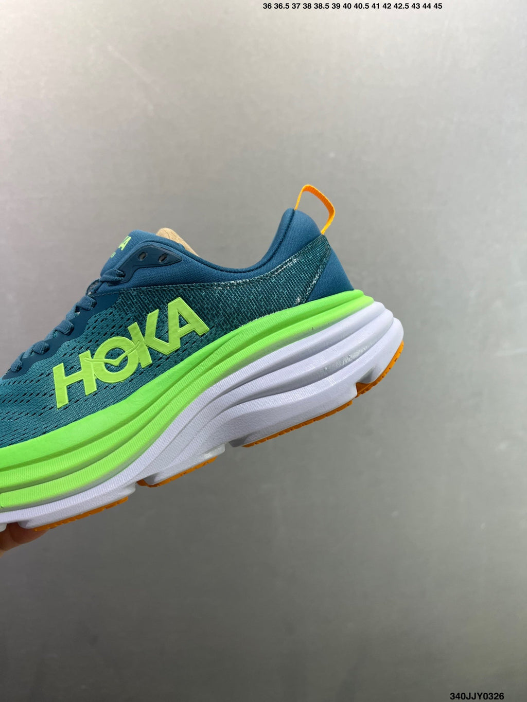 HOKA ONE ONE Bondi 8