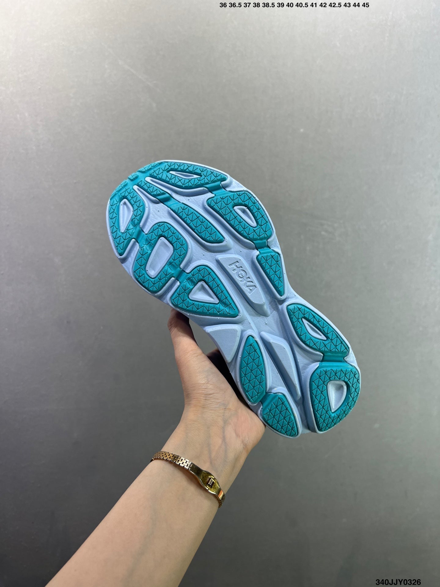 HOKA ONE ONE Bondi 8