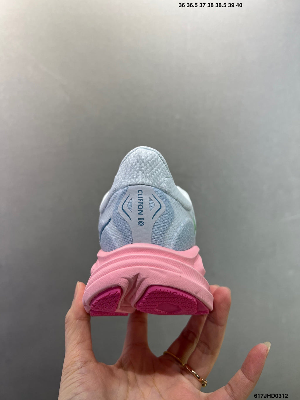 HOKA M CLIFTON 10