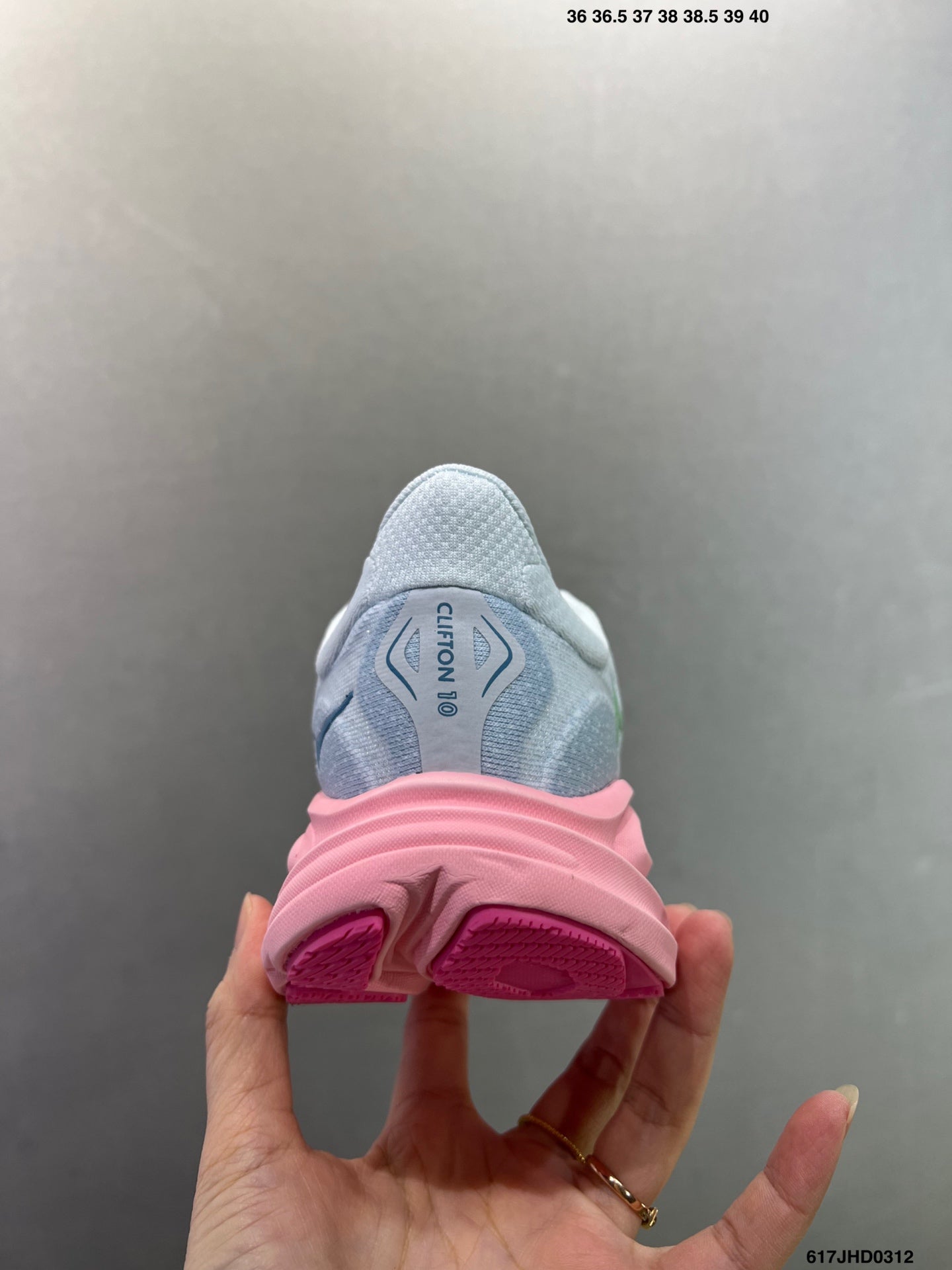 HOKA M CLIFTON 10