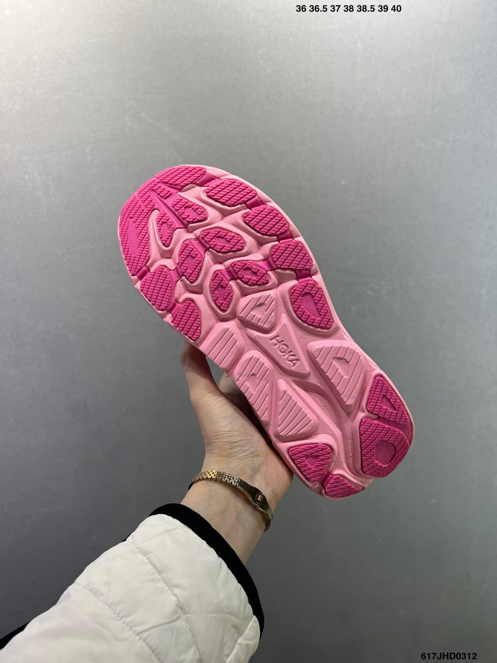 HOKA M CLIFTON 10