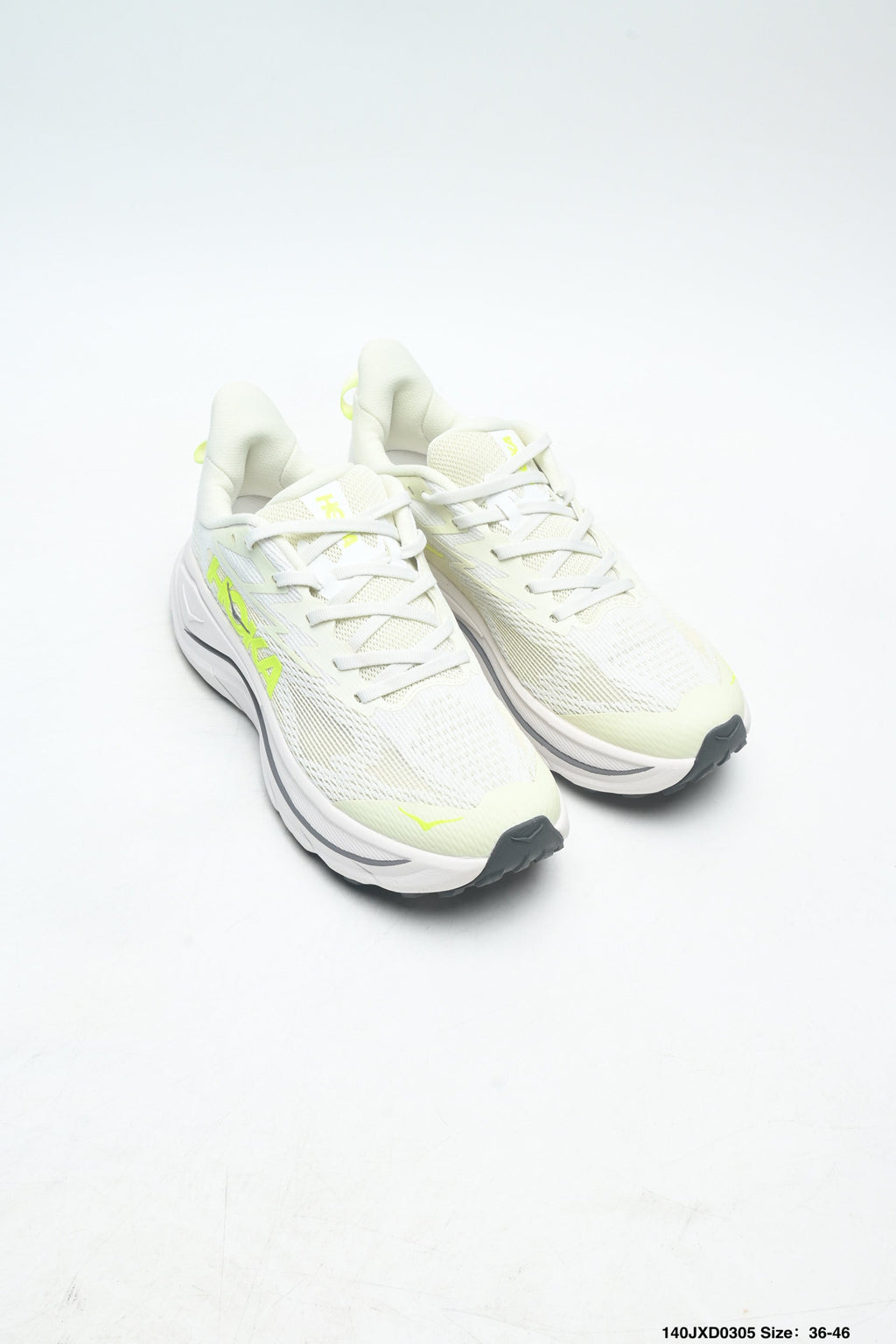 HOKA W CHALLENGER 8