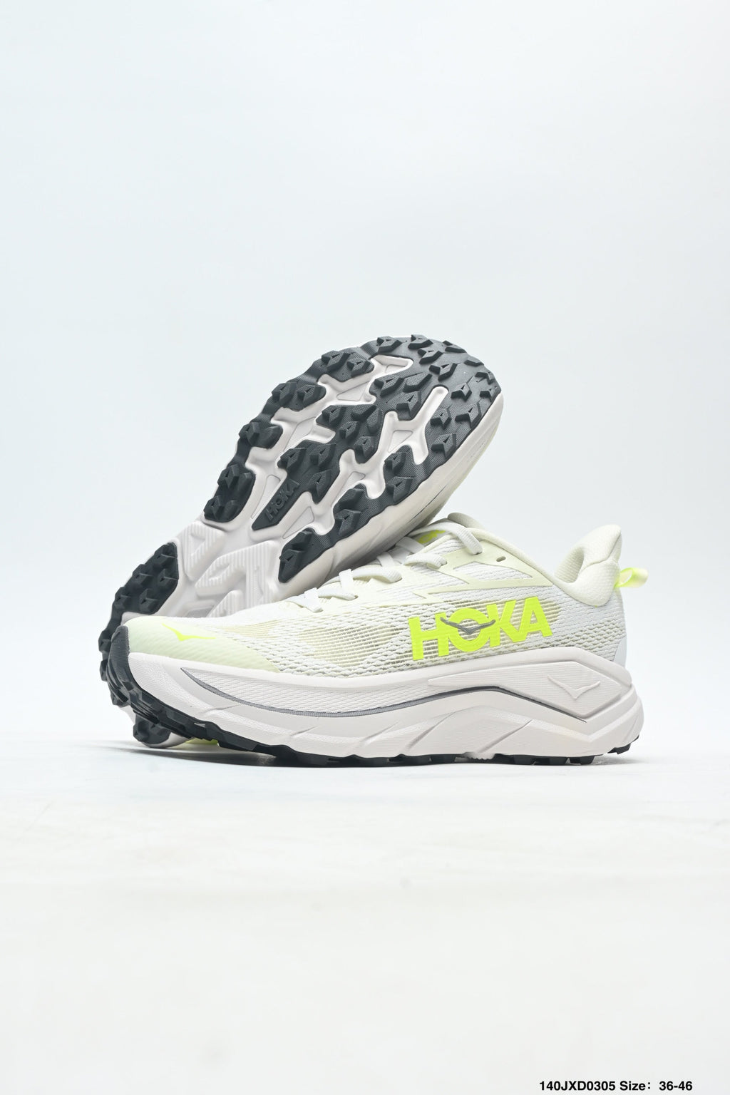 HOKA W CHALLENGER 8