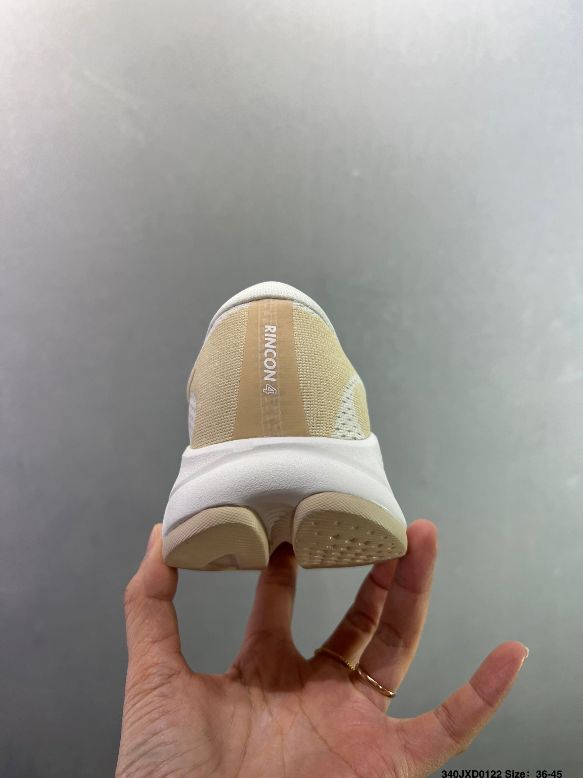 HOKA ONE ONE RINCON 4