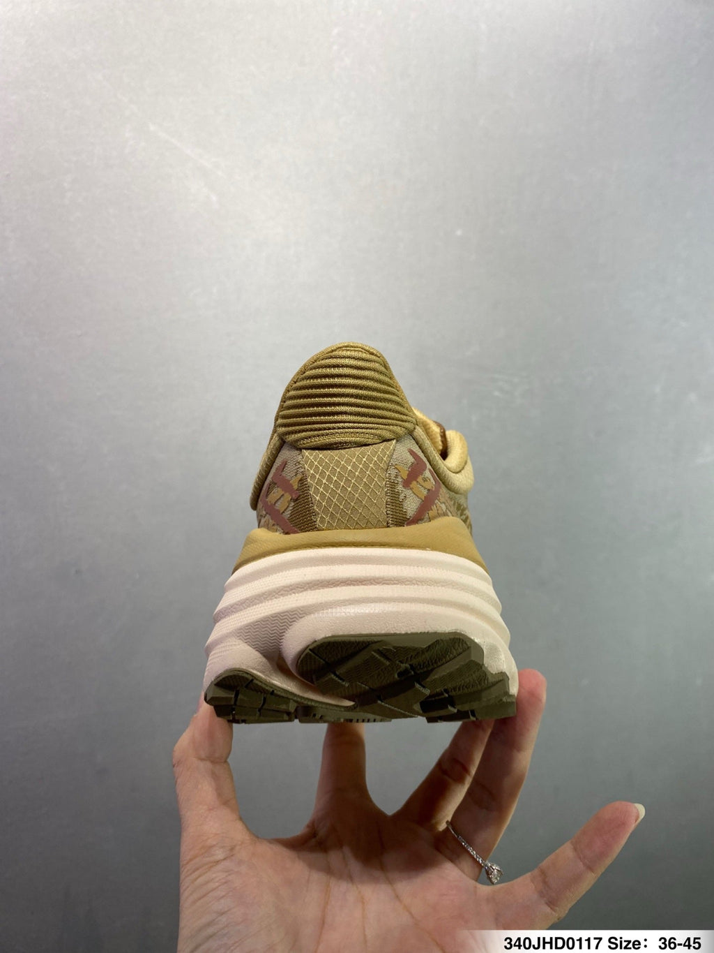 HOKA ONE ONE Stinson 7