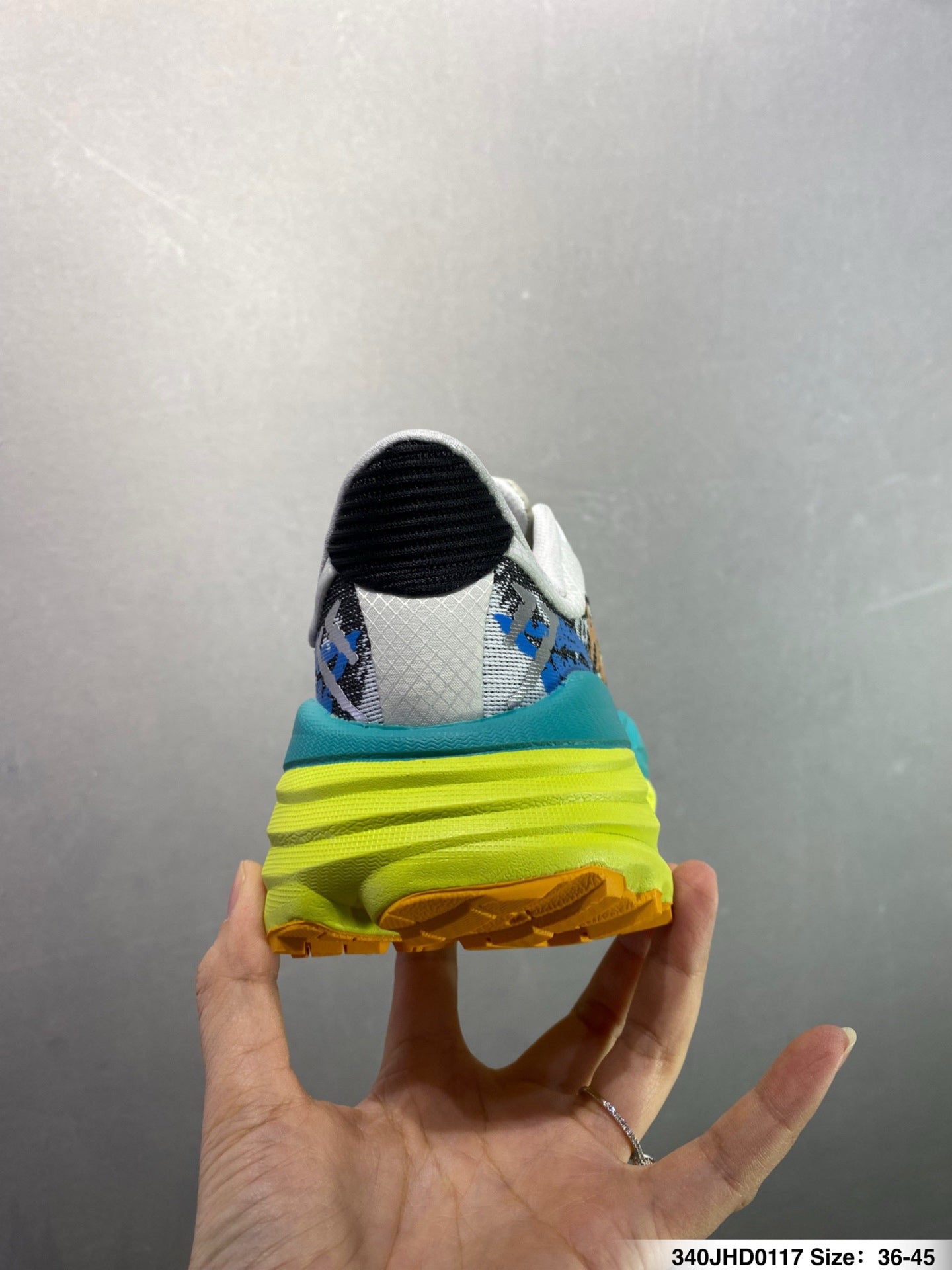 HOKA ONE ONE Stinson 7