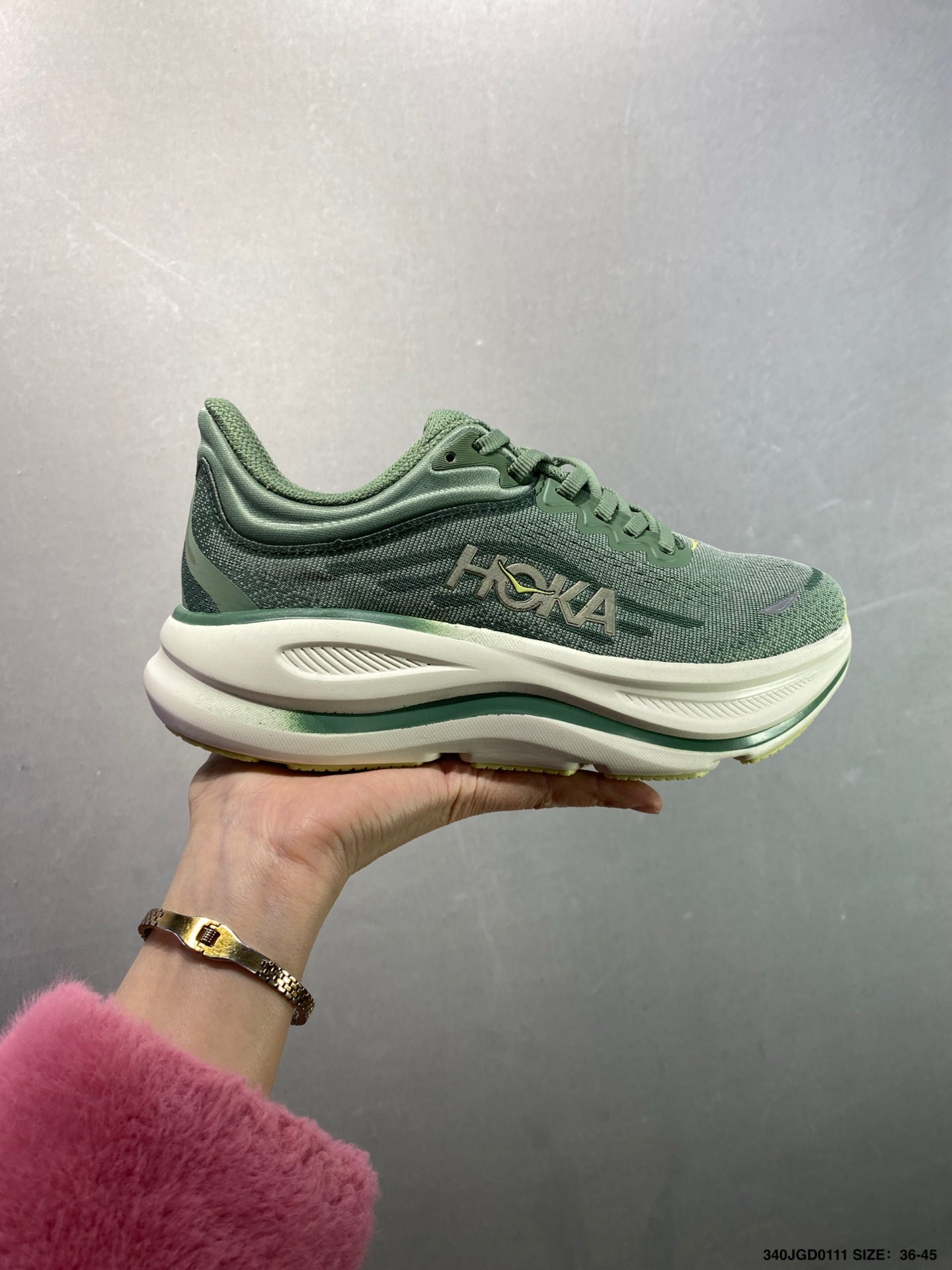 HOKA ONE ONE Bondi 9