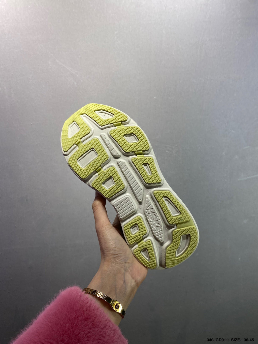 HOKA ONE ONE Bondi 9