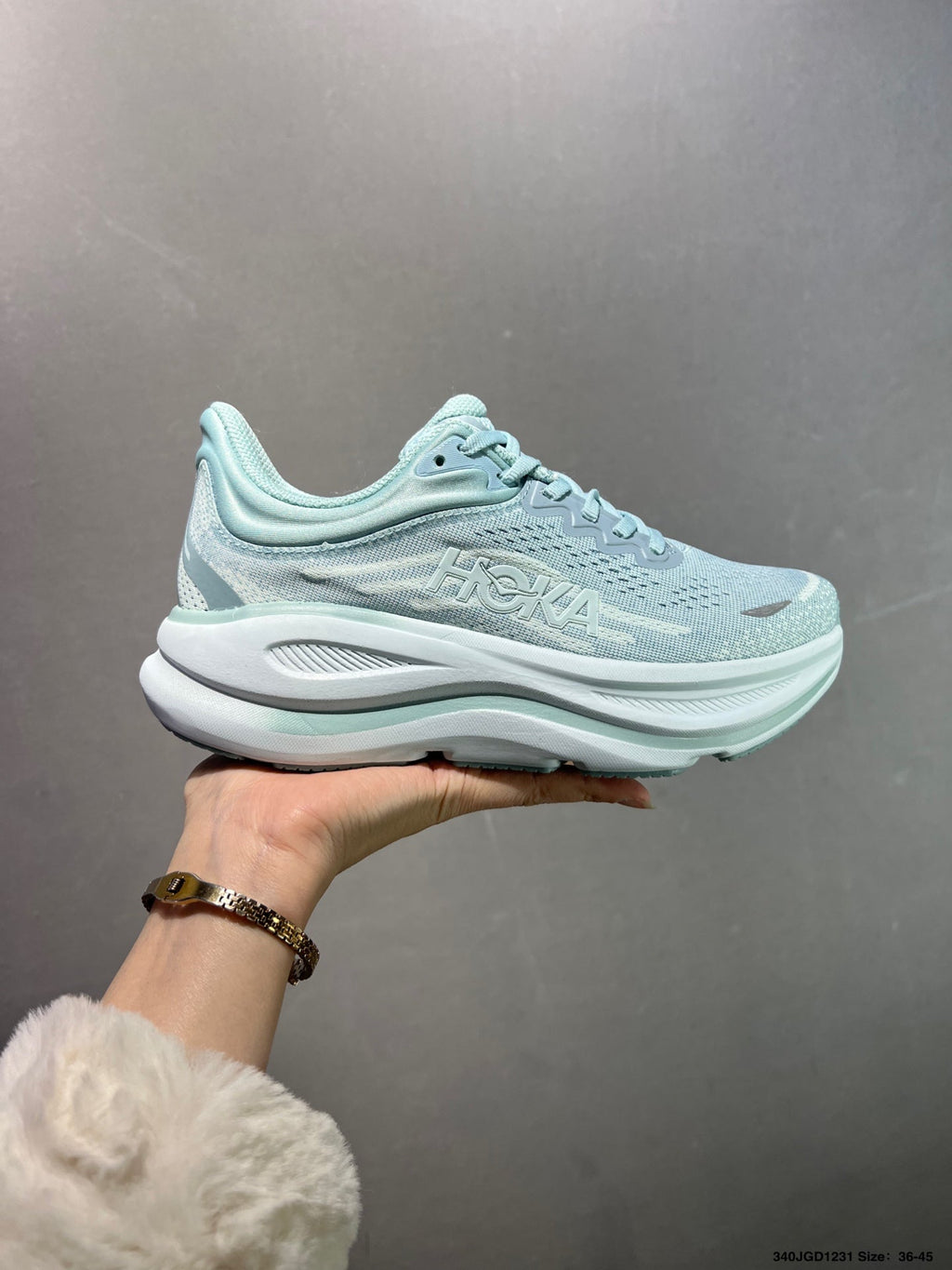 HOKA ONE ONE Bondi 9