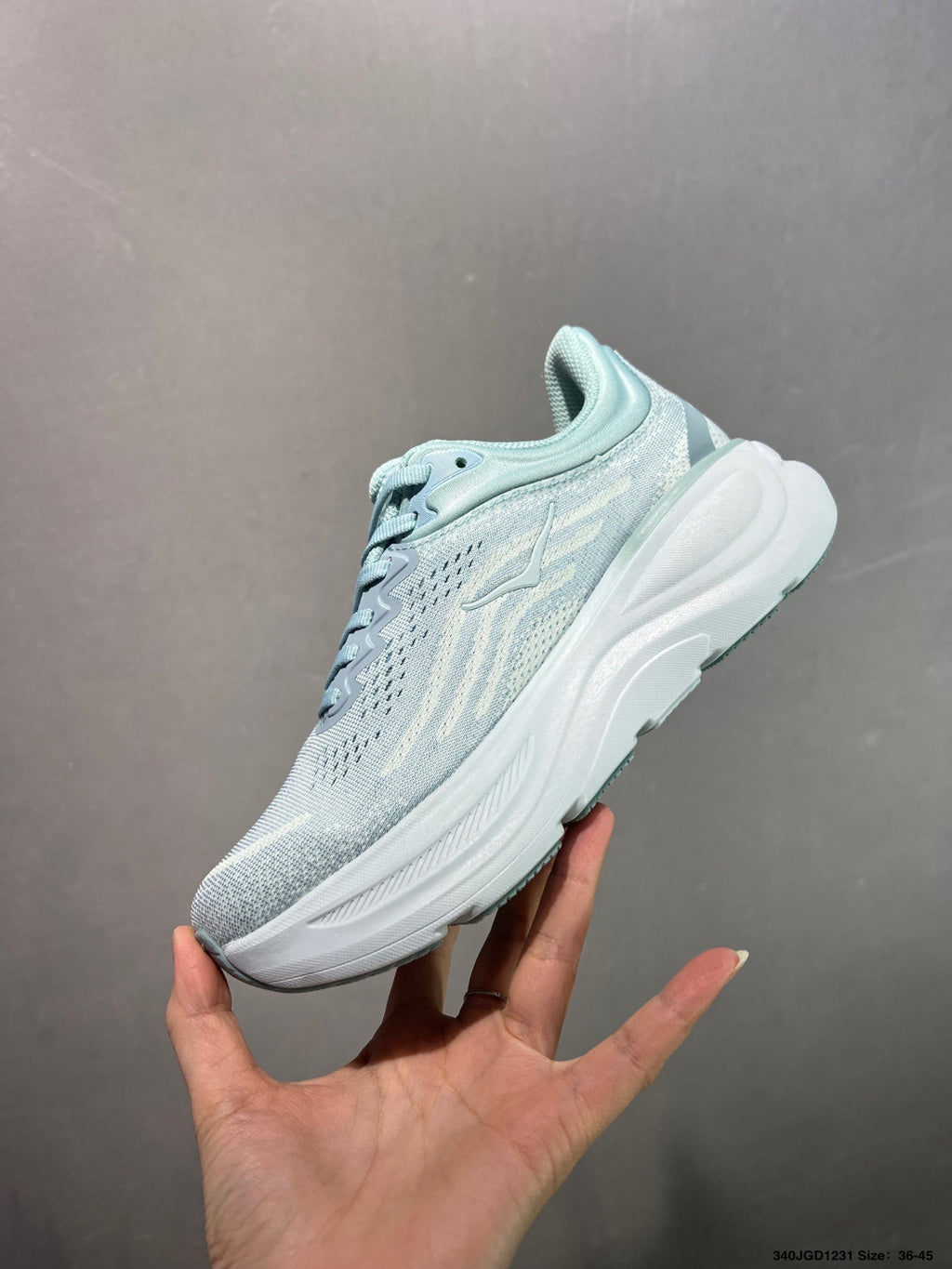 HOKA ONE ONE Bondi 9