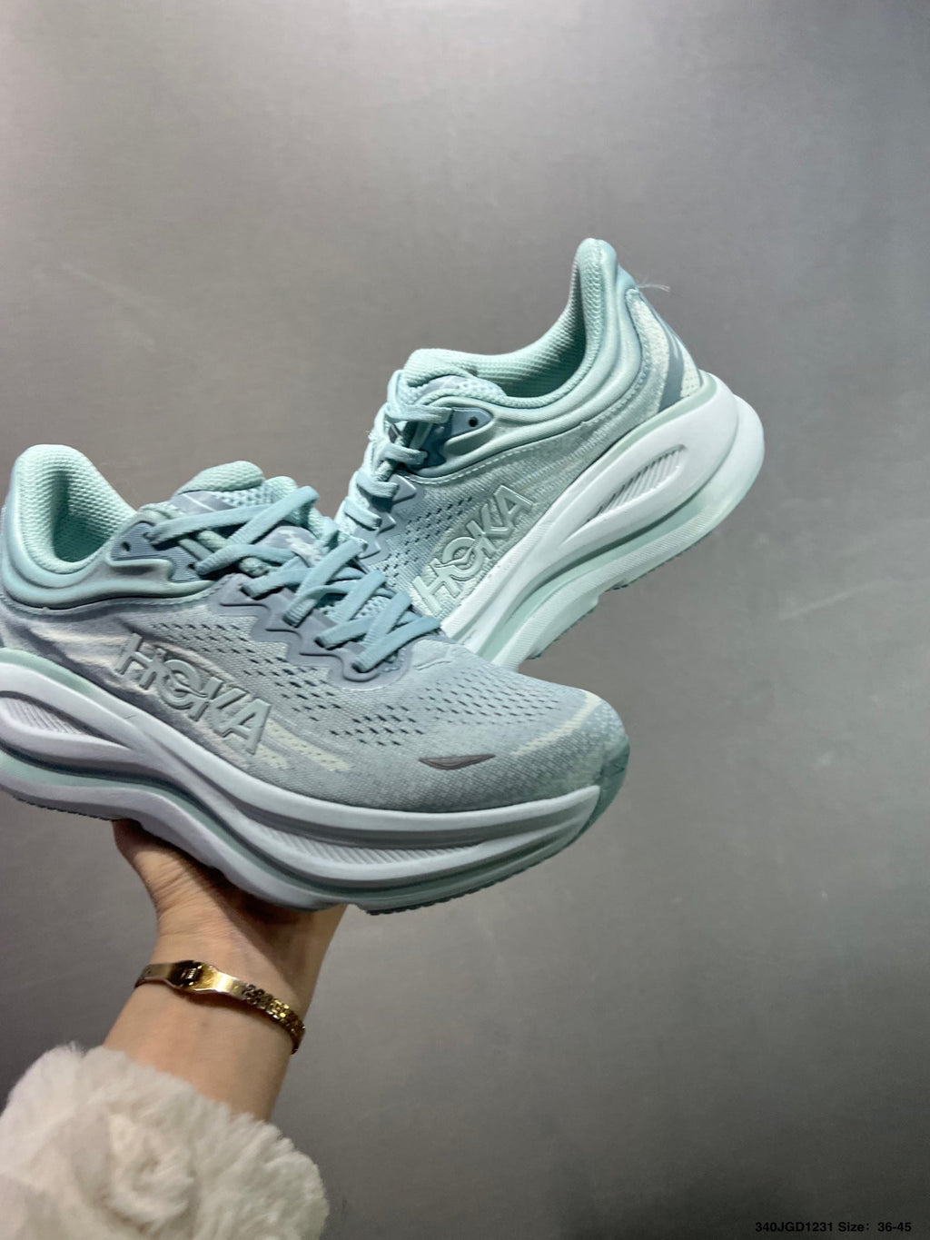 HOKA ONE ONE Bondi 9