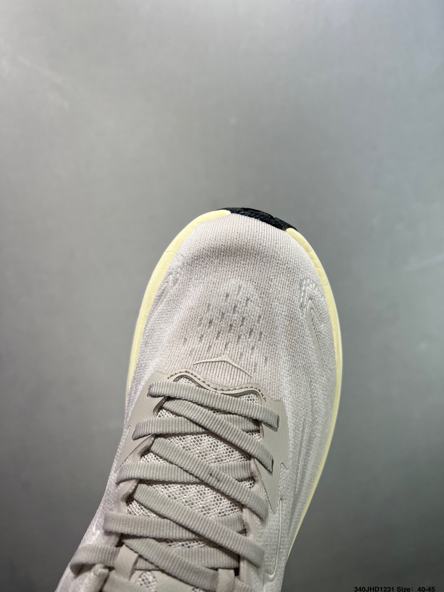 HOKA M CLIFTON 10