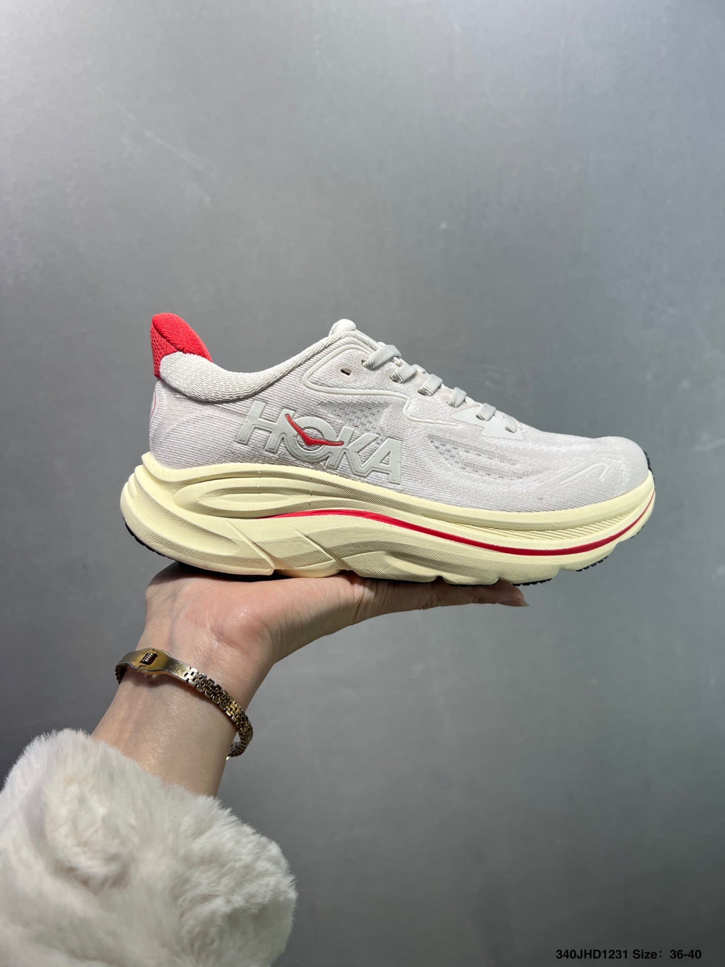 HOKA M CLIFTON 10