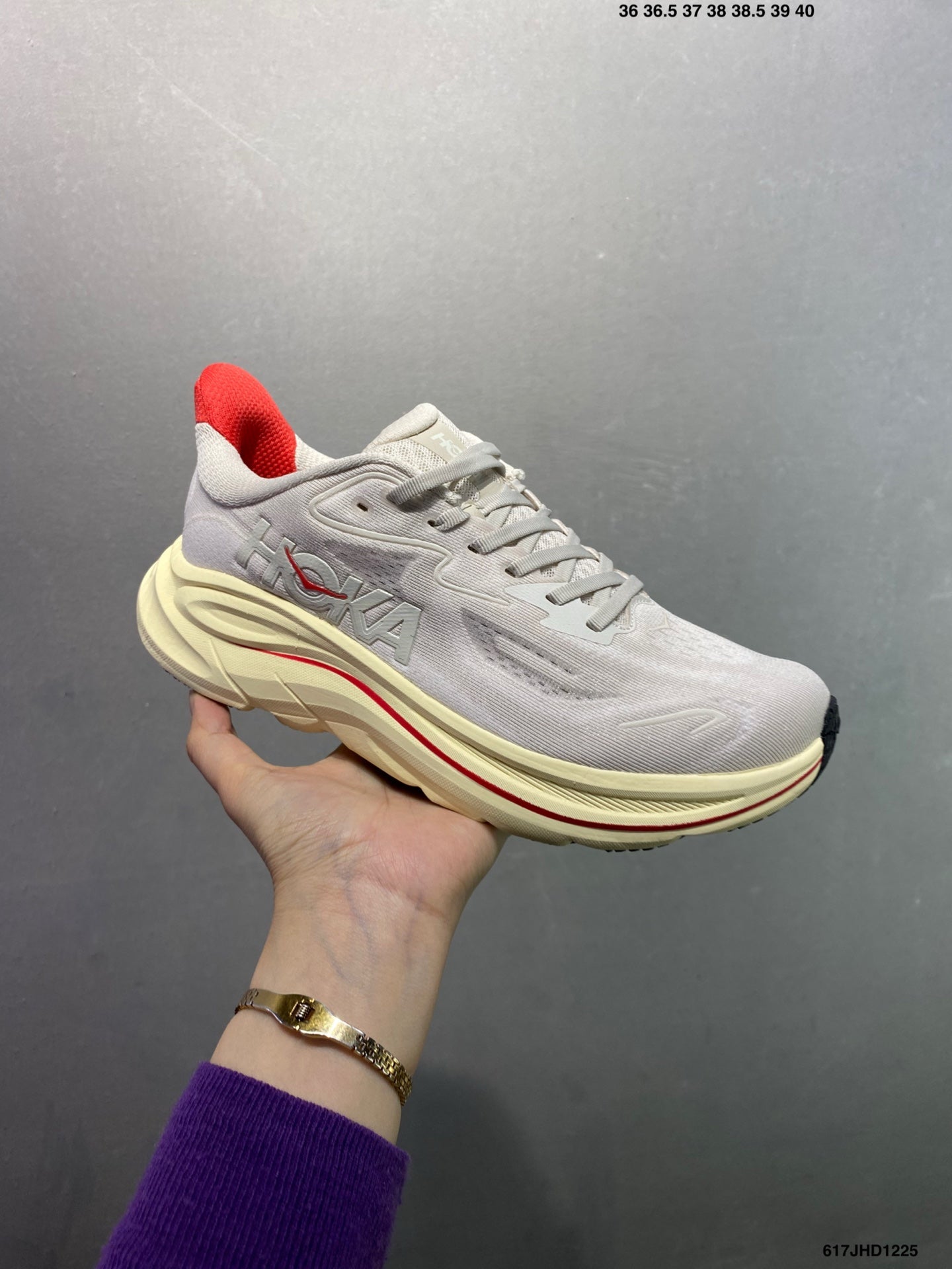 HOKA M CLIFTON 10