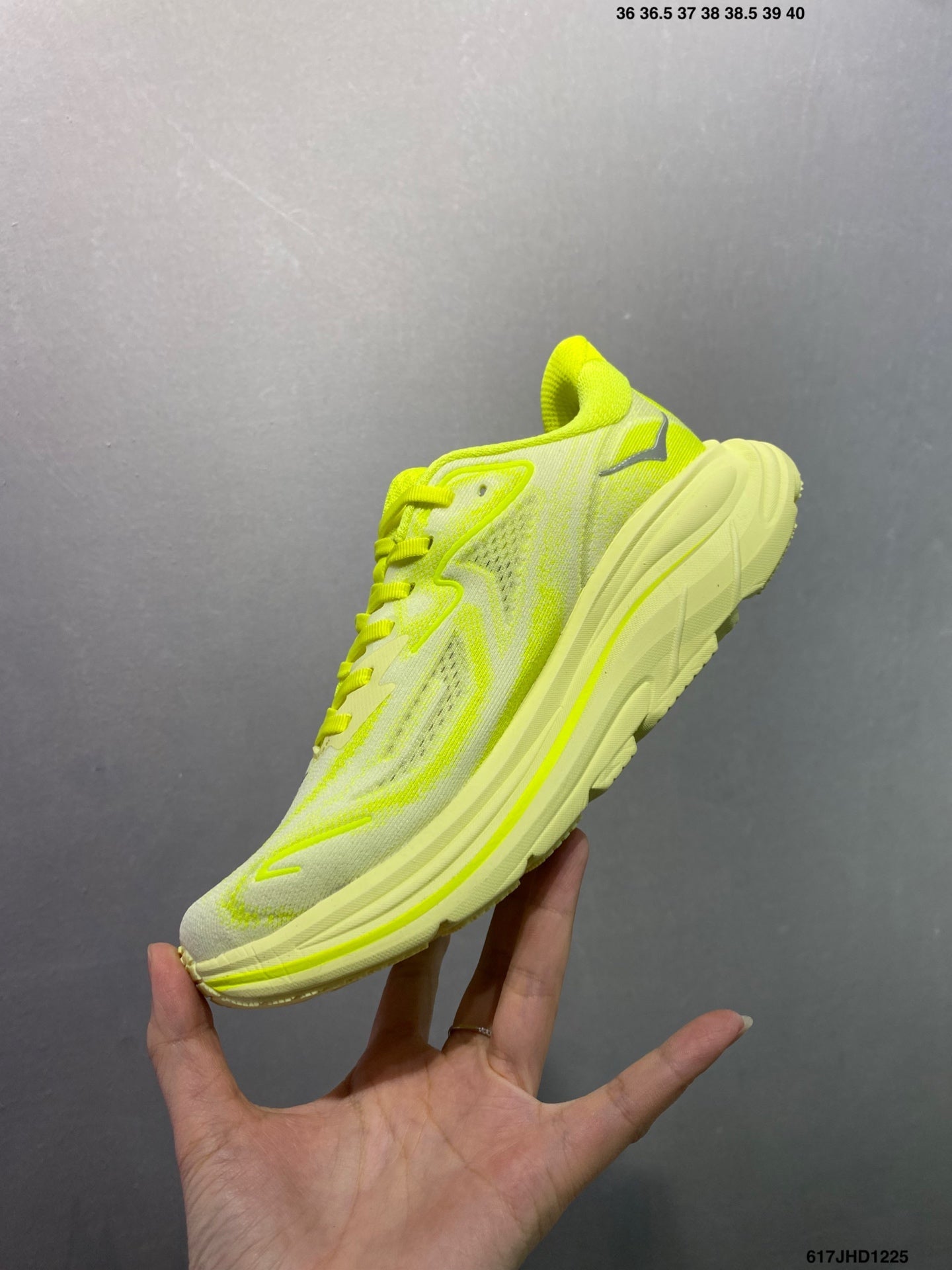 HOKA M CLIFTON 10