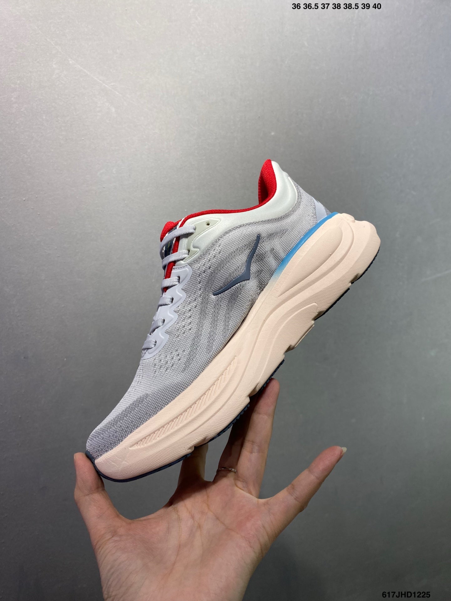HOKA M CLIFTON 10