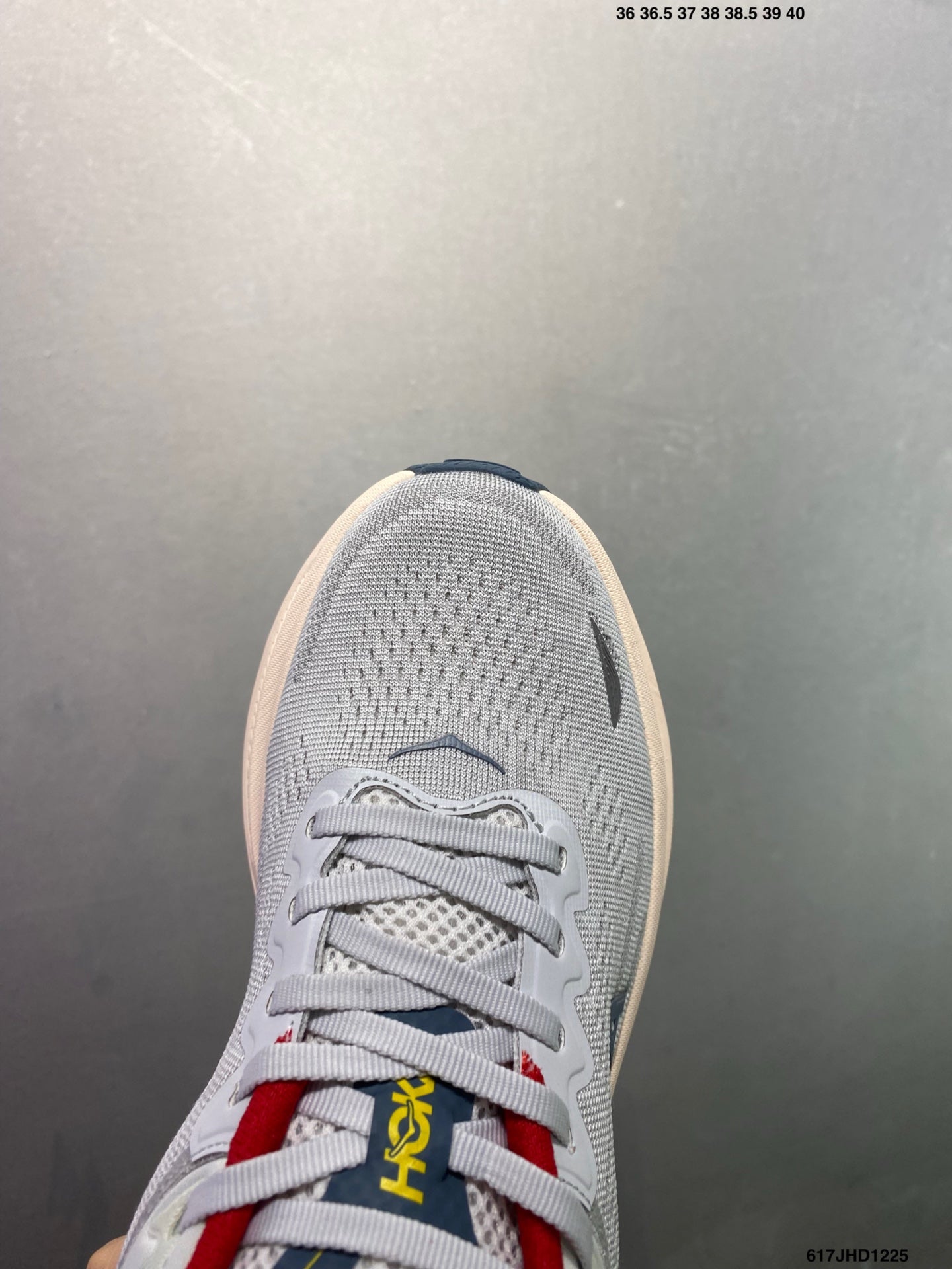 HOKA M CLIFTON 10