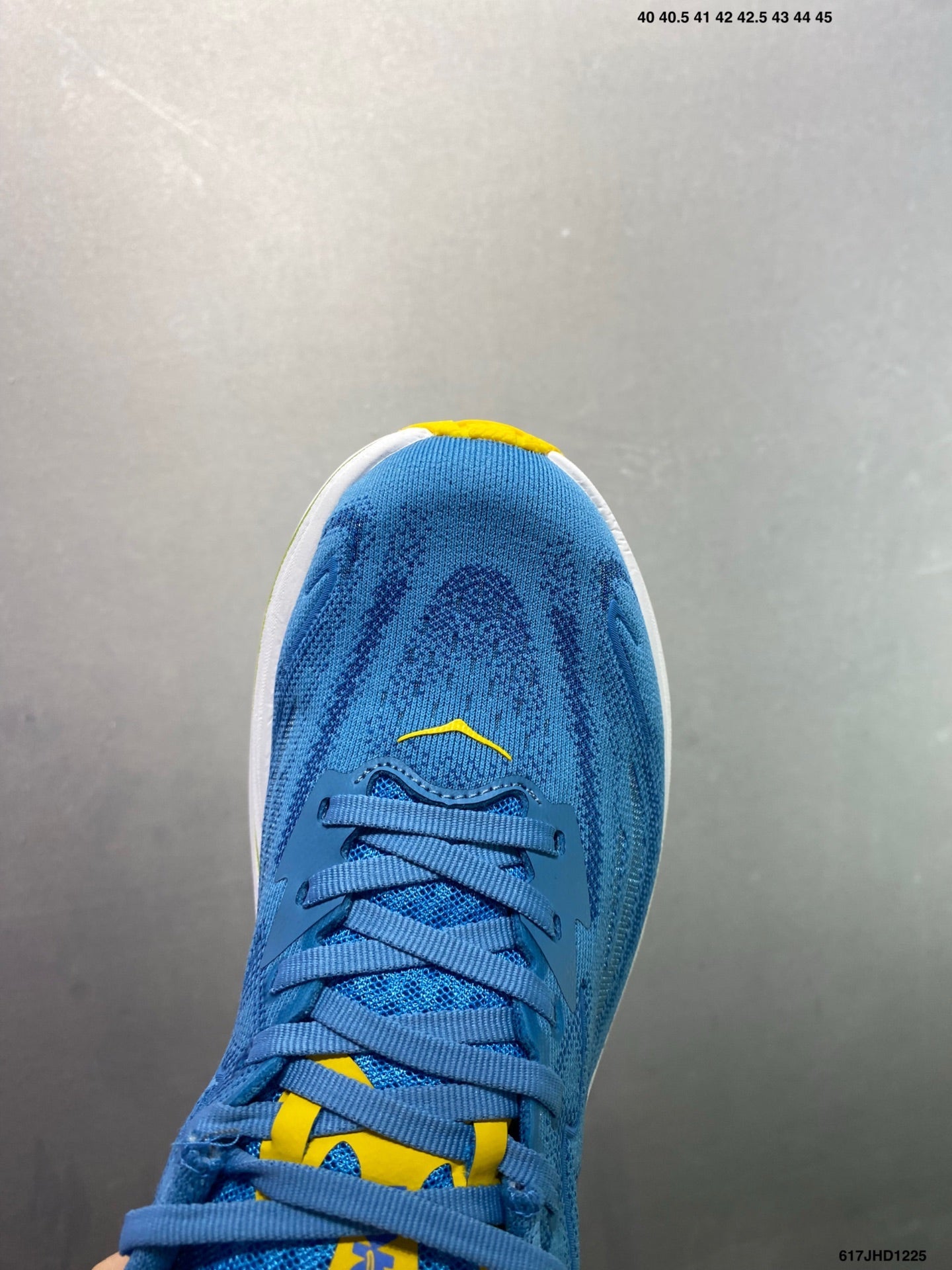 HOKA M CLIFTON 10