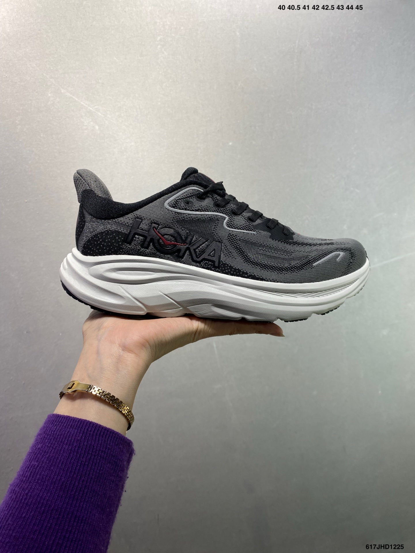 HOKA M CLIFTON 10