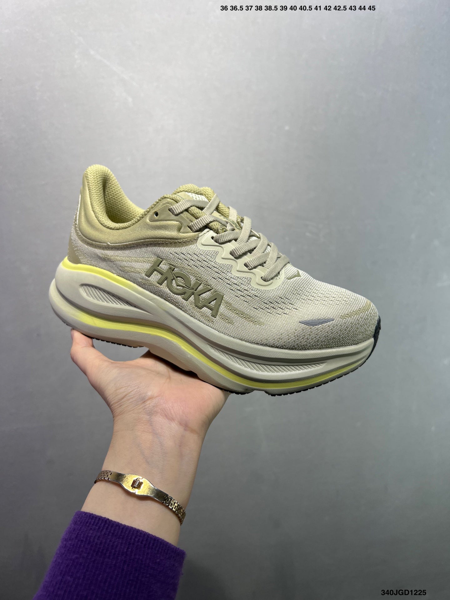 HOKA M CLIFTON 10