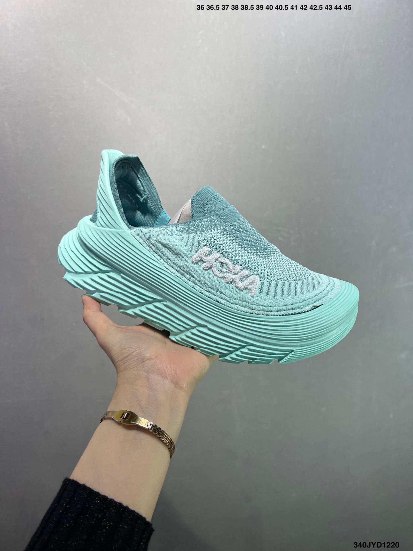 HOKA ONE ONE Restore TS