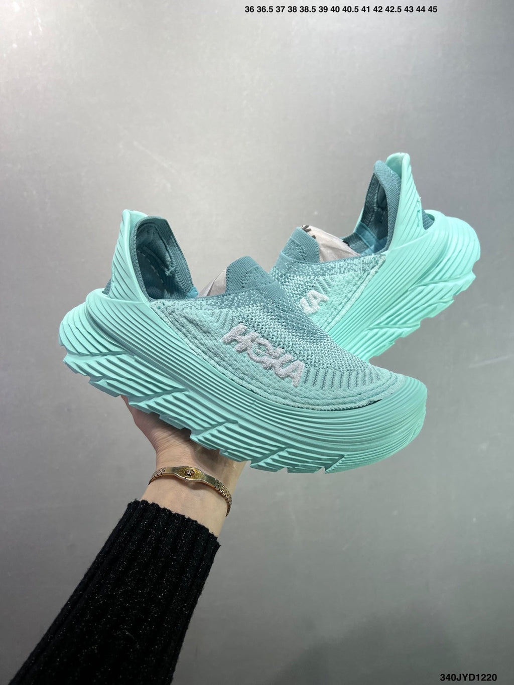 HOKA ONE ONE Restore TS