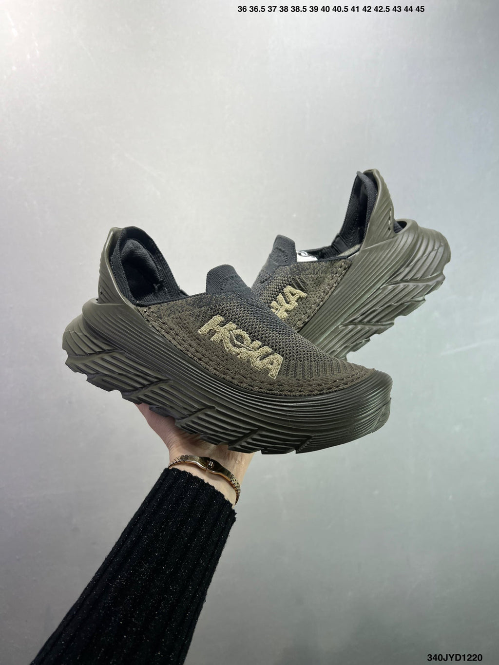 HOKA ONE ONE Restore TS