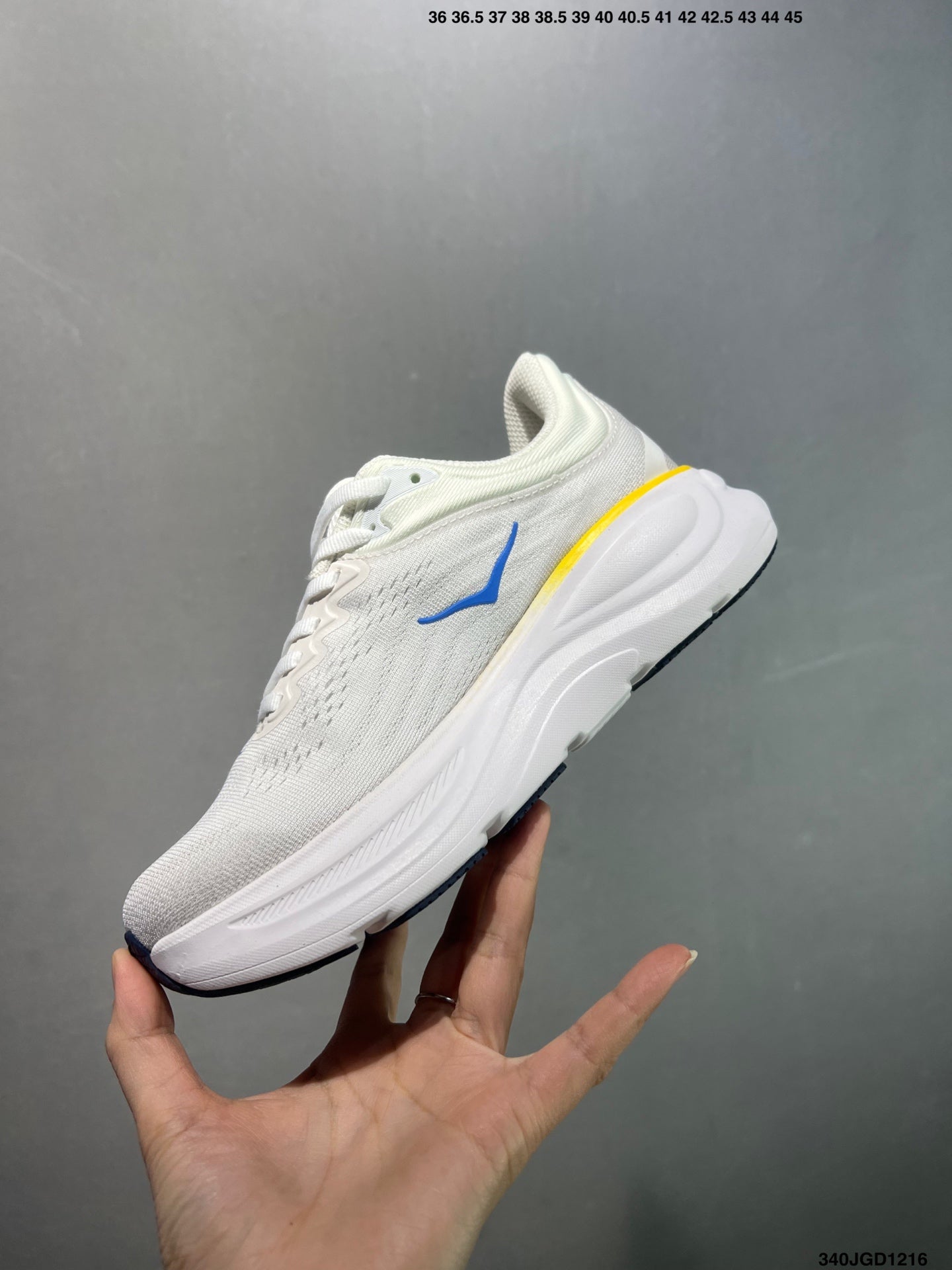 HOKA M BONDI 9