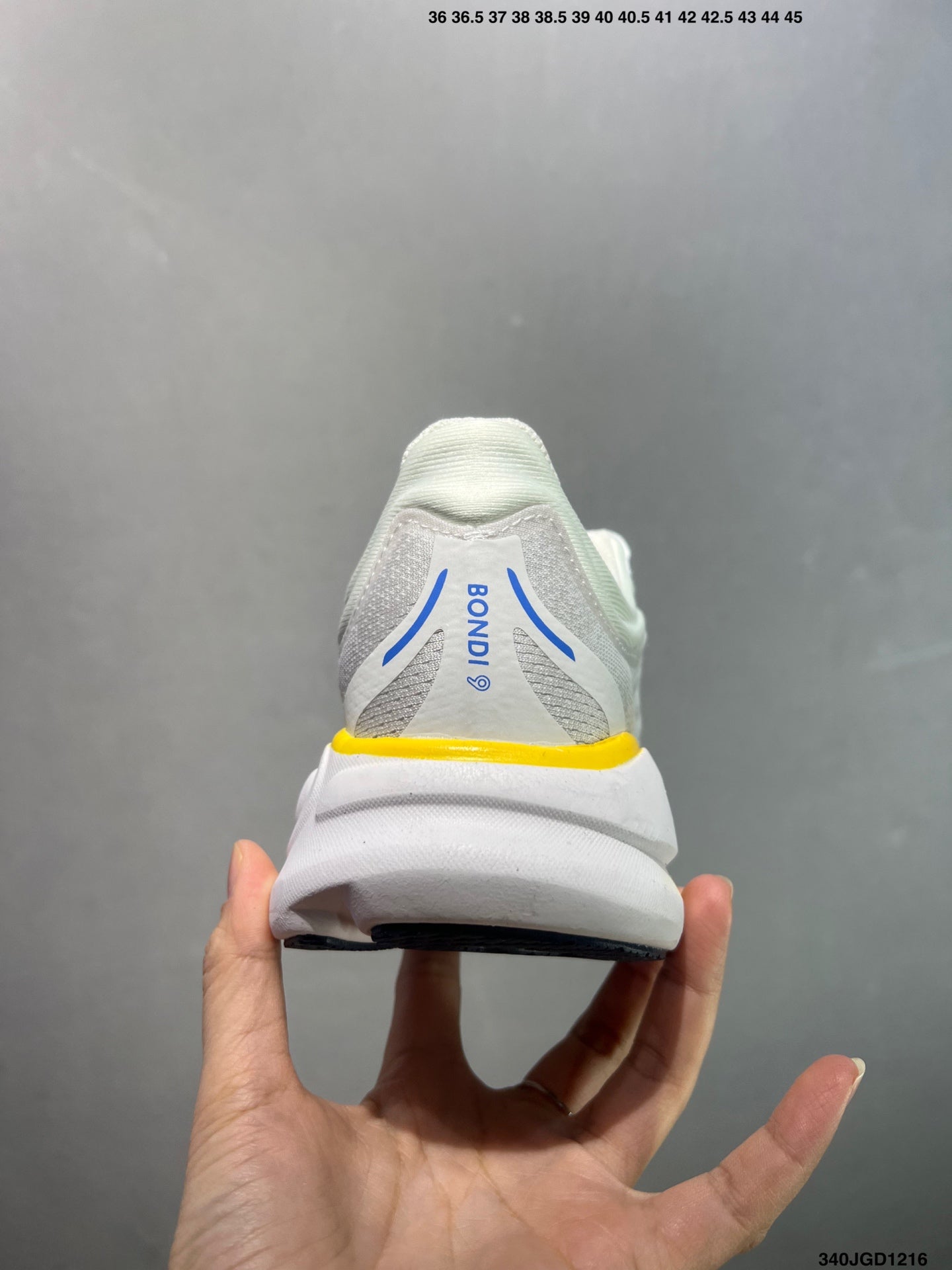 HOKA M BONDI 9
