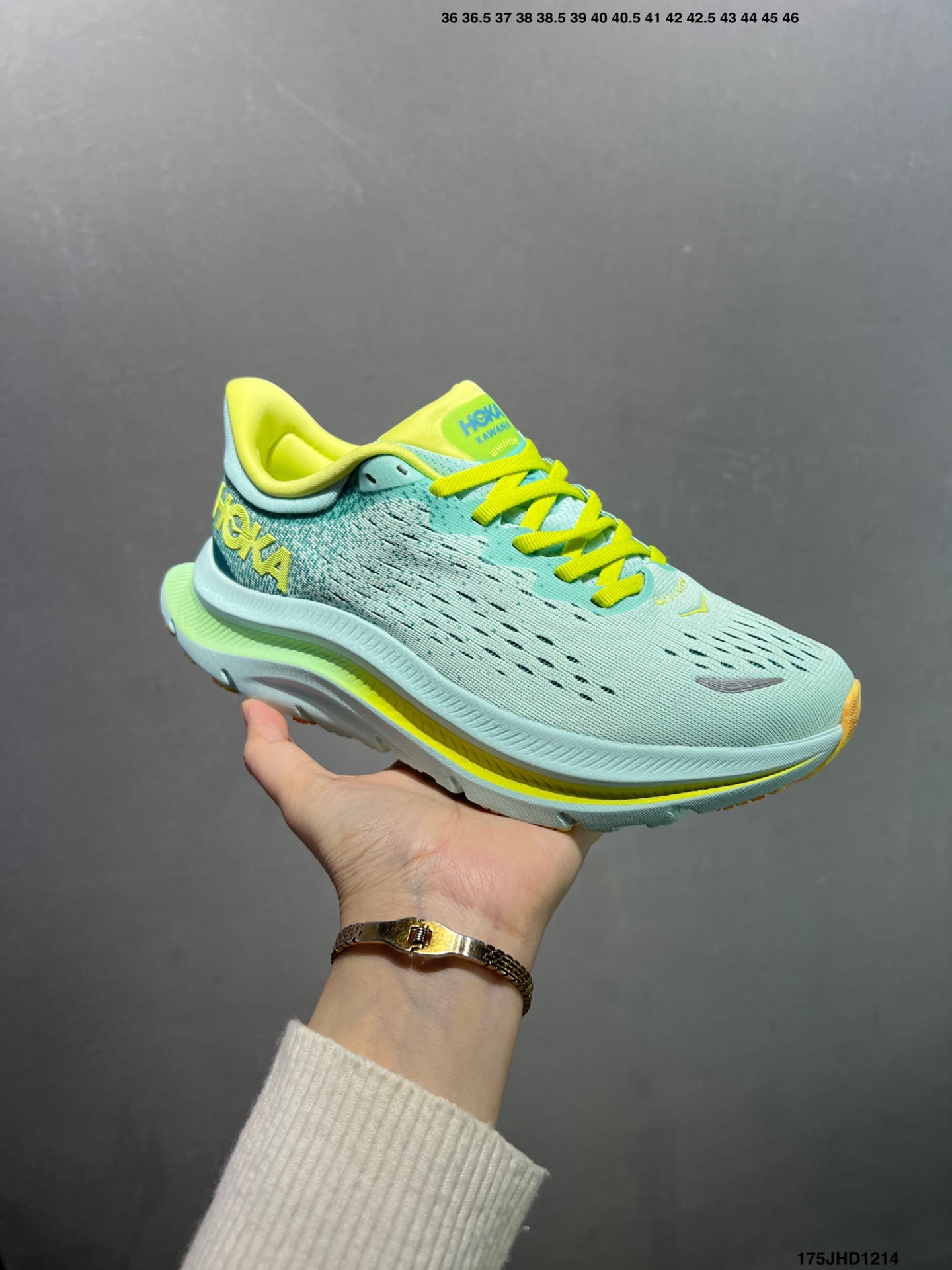 HOKA M KAWANA