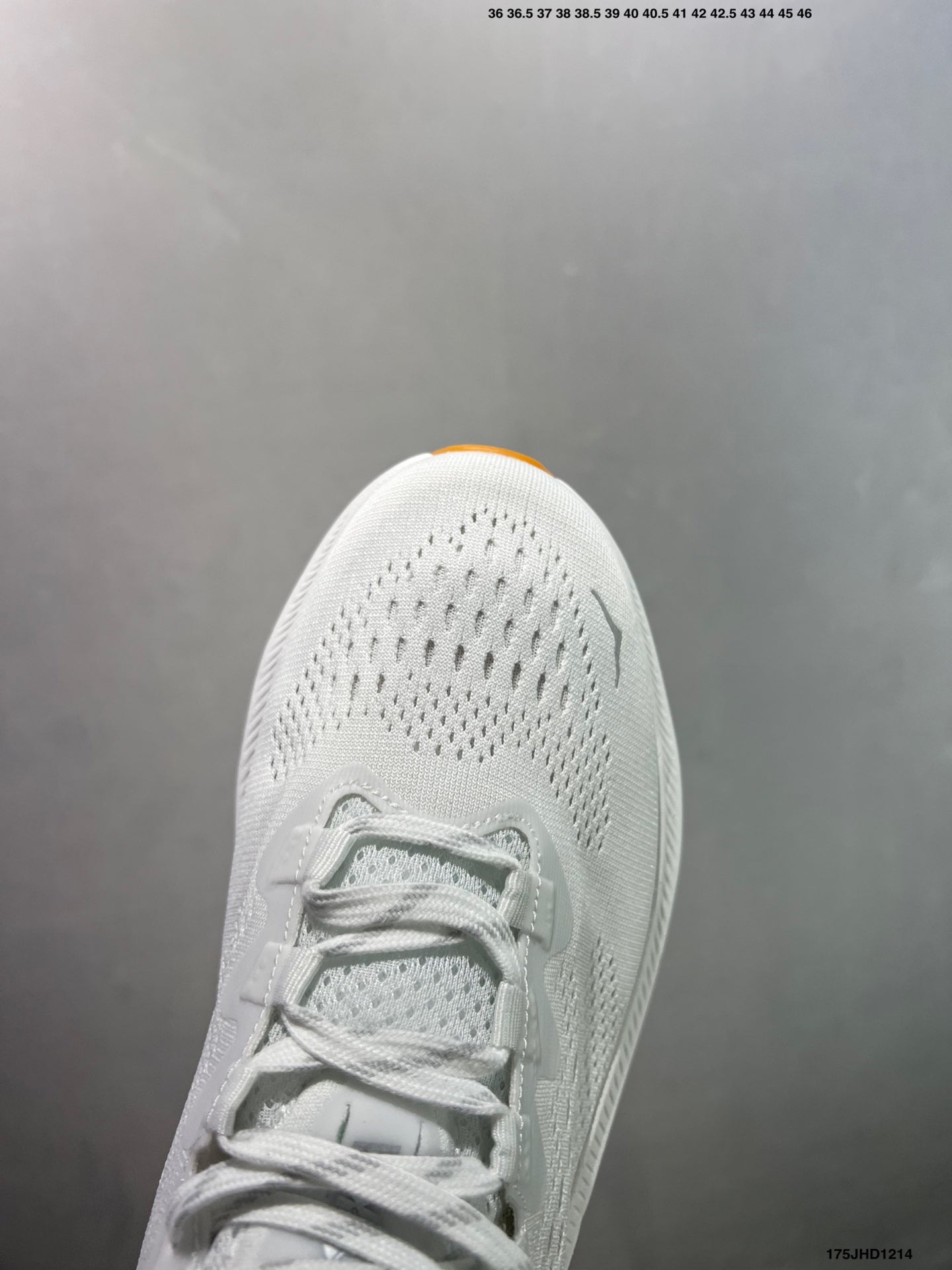 HOKA ONE ONE Kawana 2