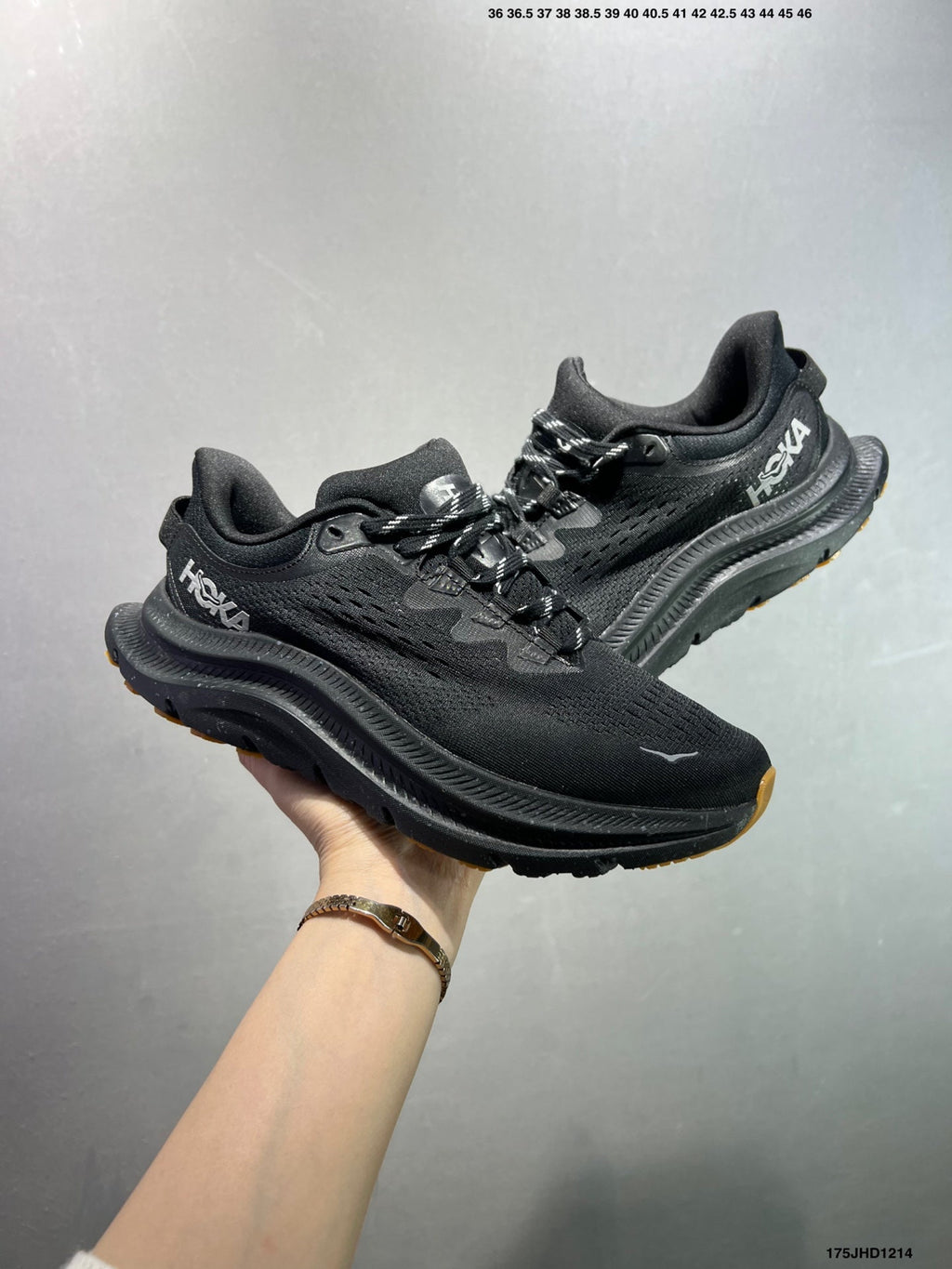 HOKA ONE ONE Kawana 2