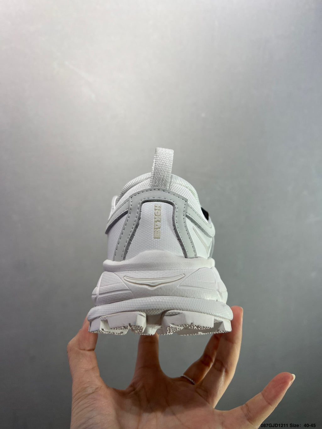 HOKA ONE ONE TOR ULTRA LO
