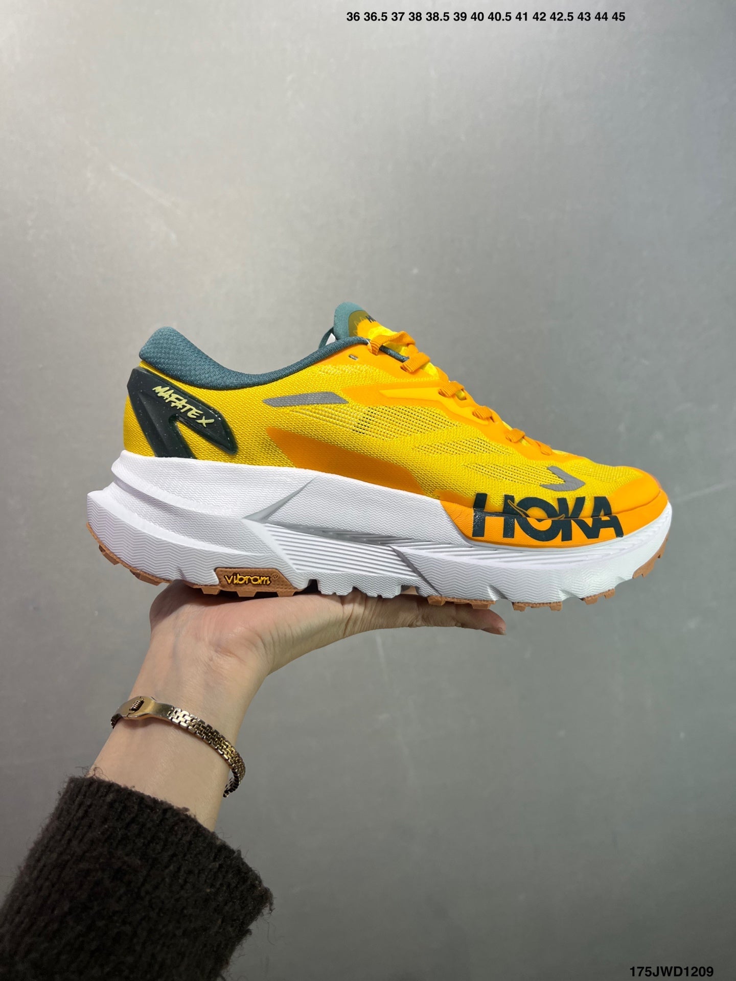 HOKA ONE ONE M MAFATE X